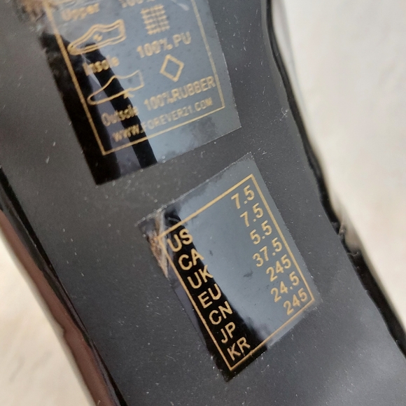 F21 Black Patent Platform Heels - Picture 6 of 7